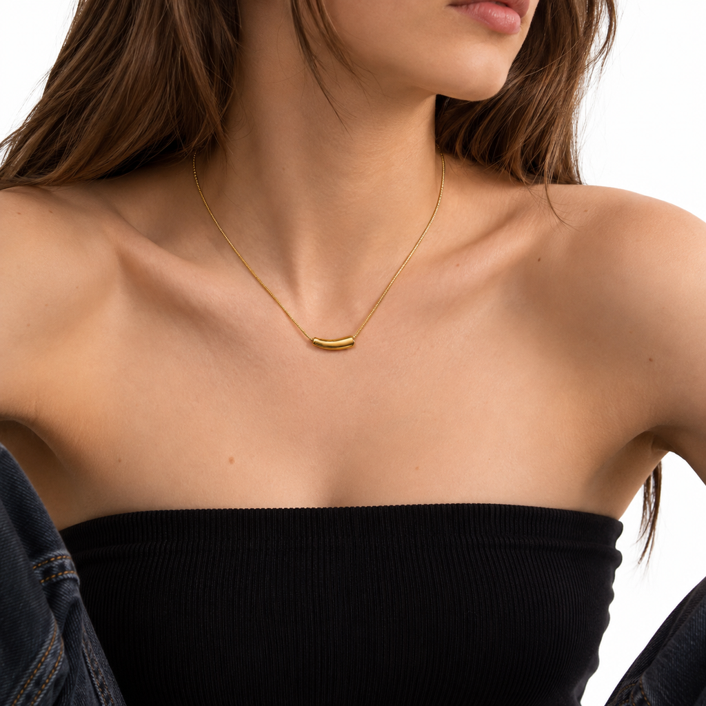 Fluid Bar Necklace