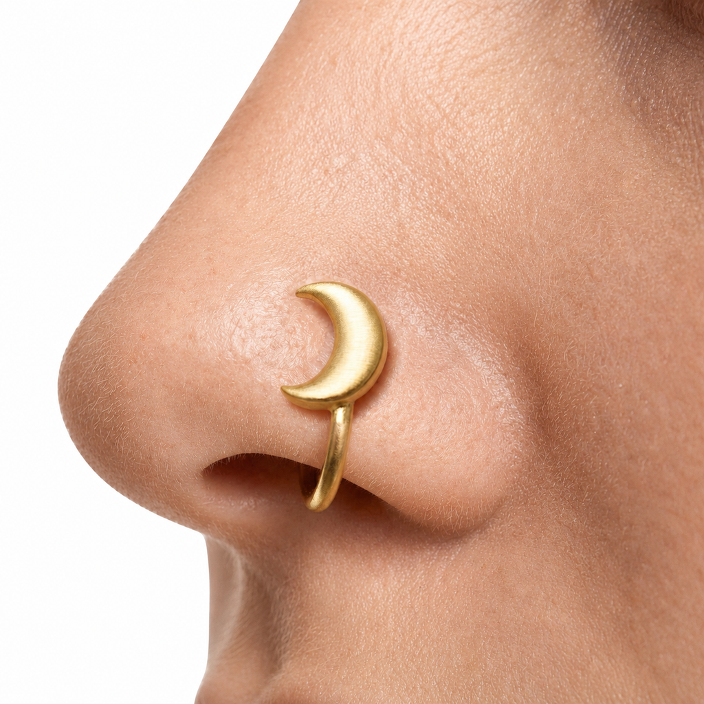 Moon Drip Nose Pin