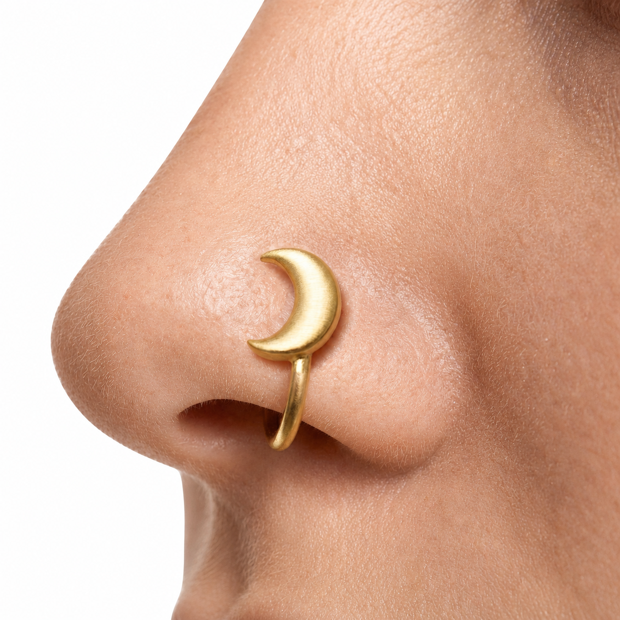 Moon Drip Nose Pin