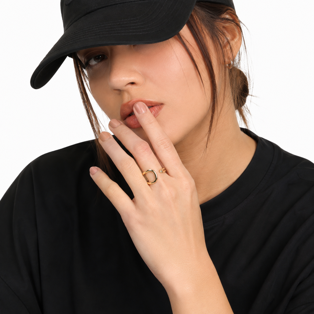 Looped Ring